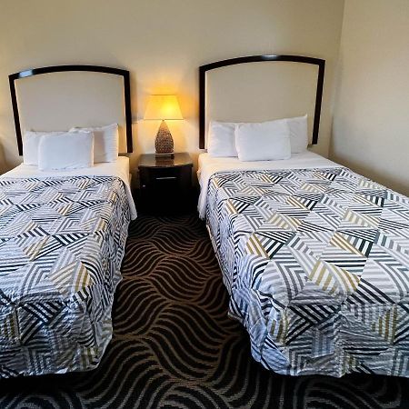 Executive Inn & Suites Breaux Bridge, La Bagian luar foto