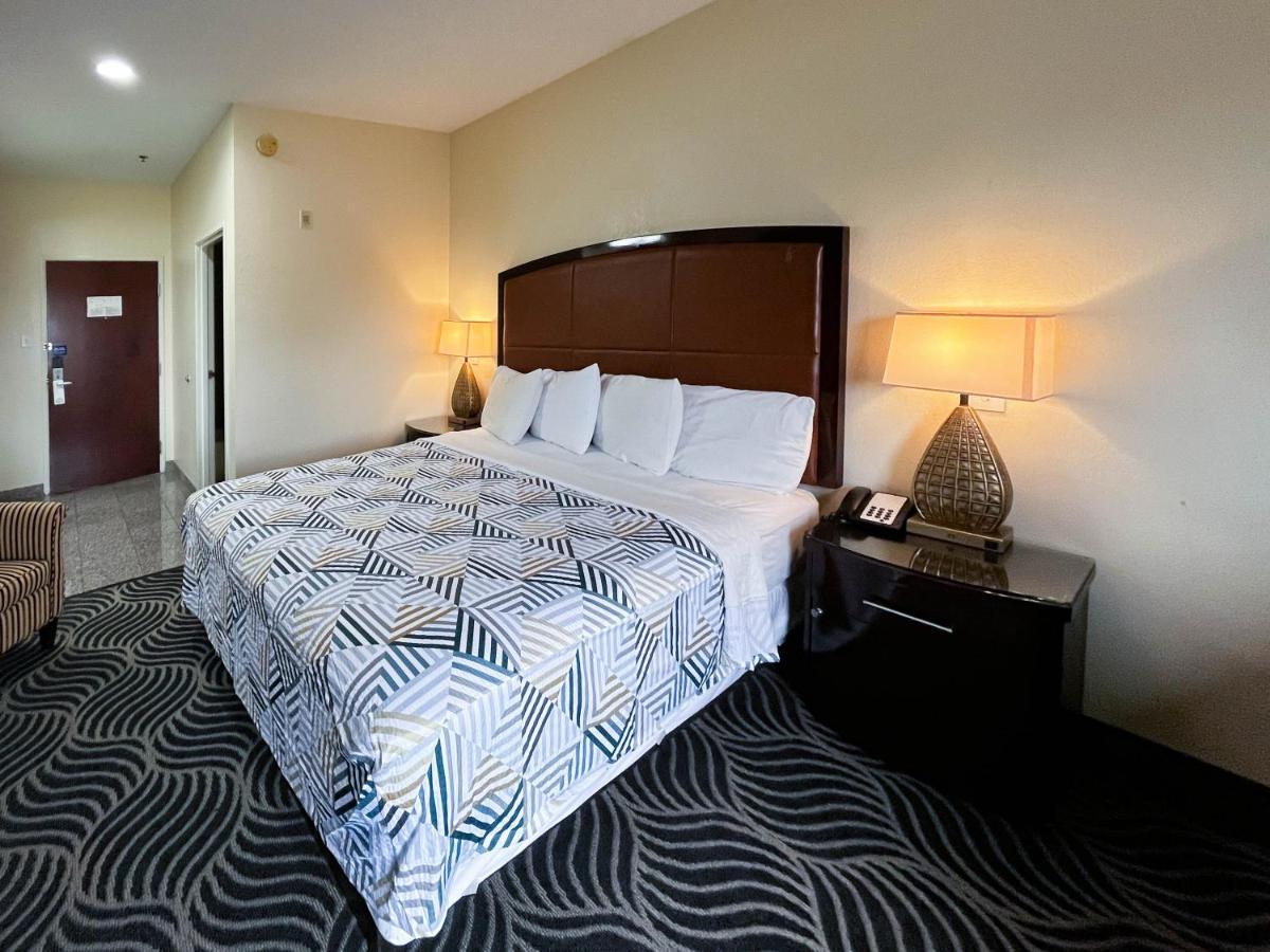Executive Inn & Suites Breaux Bridge, La Bagian luar foto