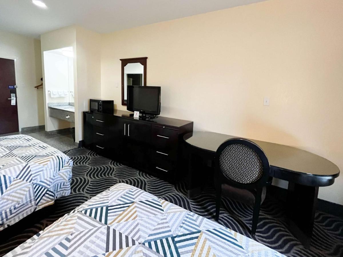 Executive Inn & Suites Breaux Bridge, La Bagian luar foto