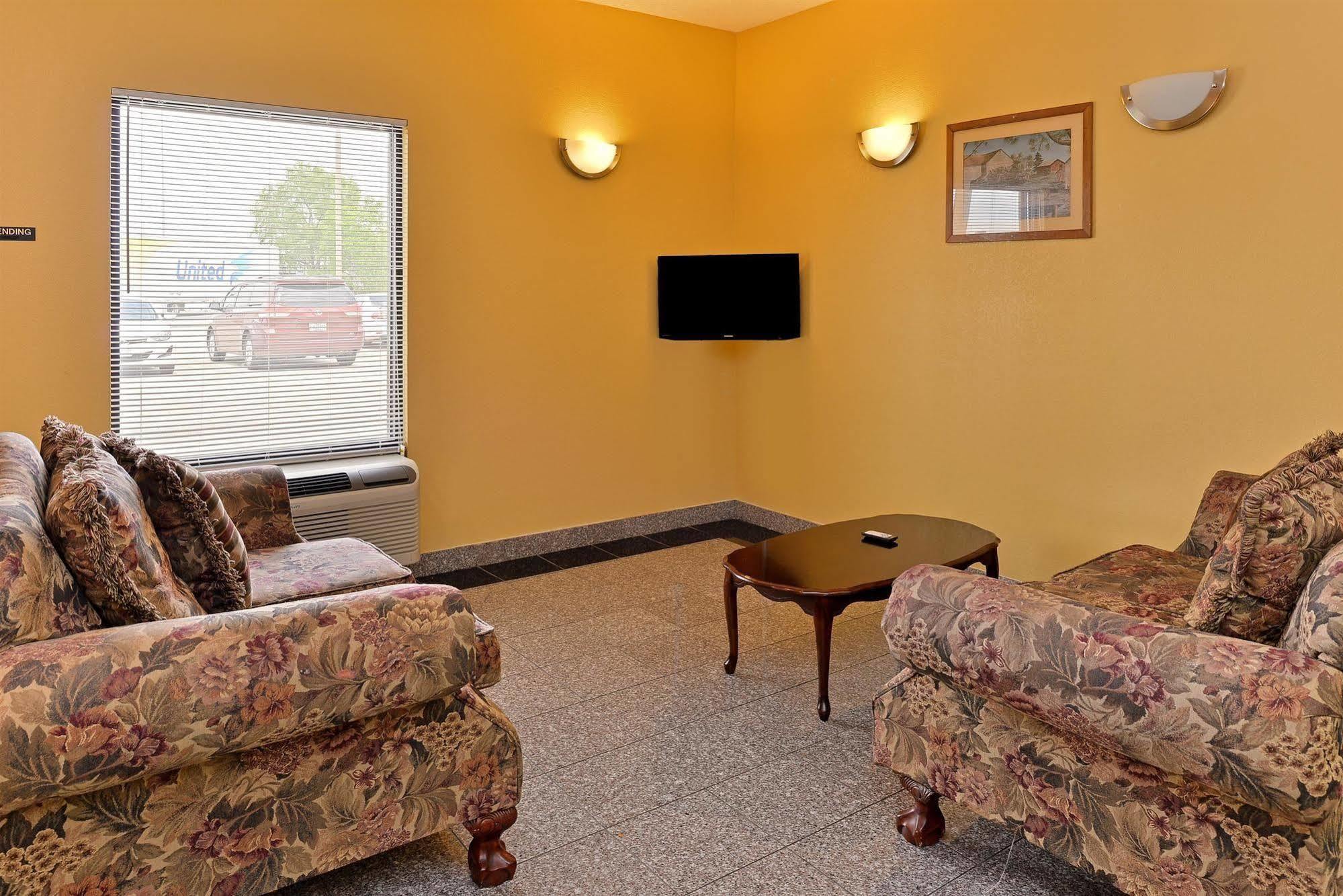 Executive Inn & Suites Breaux Bridge, La Bagian luar foto