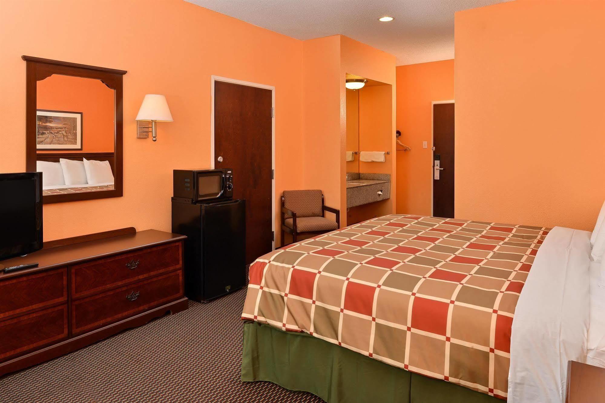 Executive Inn & Suites Breaux Bridge, La Bagian luar foto
